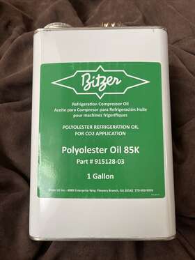 915128-03 Bitzer Refrigeration Compressor Oil Polyester 85k Dented Can 1 Gal . 8918