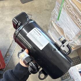 Jsb5152z1a Boyard Rotary Compressor R-22 5 150 Btuh 220v Steel Black