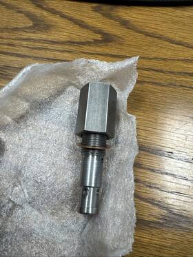 Val-0633 Carrier/ Carlyle 5h40-962 / Oil Pressure Regulator New
