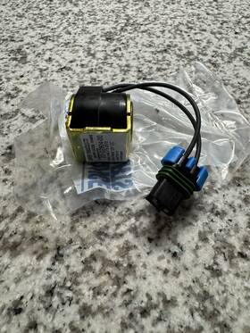 22-02804-00 Carrier Transicold Genuine Compressor Unload Solenoid Coil 05k 05g