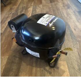 Are13c4e-iaa-201 Copeland Compressor 115v 1 Phase Black Corded Electric