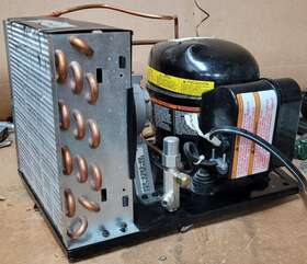 Are37c3e-iaa-103 Copeland M2fh-0033-1aa Refrigeration Compressor Condenser E1