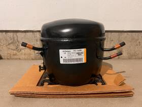 523202016p22uc.2 Embraco Ffc110hbk Hermetic Reciprocating Refrigeration Compressor - New Open Box