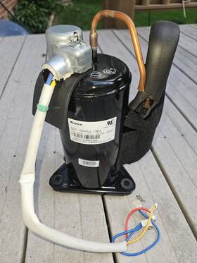 Qxa-a053xl130a Gree Qxa-a053l130a 1ph 60hz 115v R410a Lra26 Compressor
