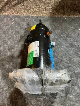 Abm051kac Lg Scroll Compressor 1ph 60hz 208-230v Lra 118 Mcc 36.6 Black Poe