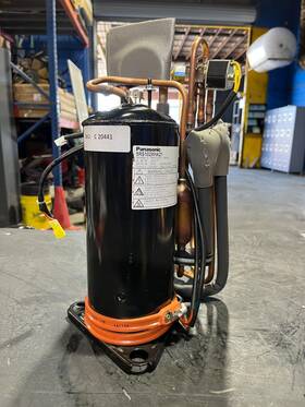 5rs102xha21 Panasonic / Volt 220 Compressors