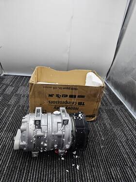 103-67260 Seltec T915146c 12v A/c Compressor For Truck Tm21