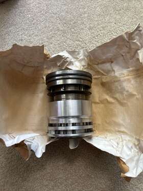 Lnr0003 Trane Cylinder Liner Assembly With Unloader New In Box