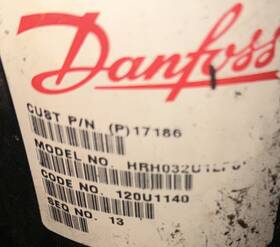 Hrh032u1lp0 York 17186 Danfoss Compressor Used Tested