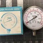 Vilter VPN-1204E 300/V Pressure Gauge (LMP32N). Fixed Price $99.99.
