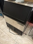 Maxx Ice MIM250 Automatic Commercial Maker Nsf Ul 115V Serial 025101210276. Fixed Price $1100.00.